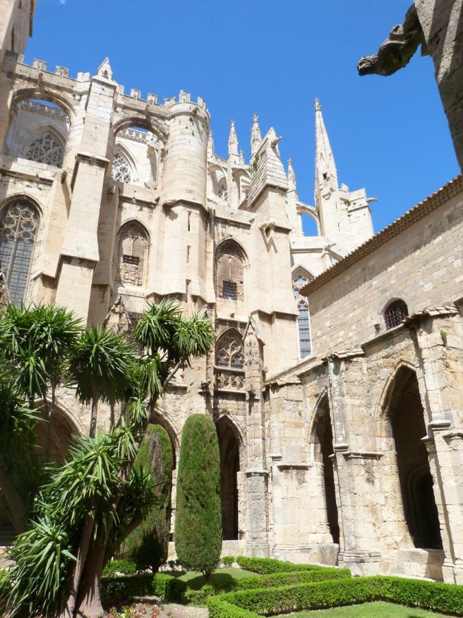شقة ناربون  في A L'Ombre De La Cathedrale المظهر الخارجي الصورة